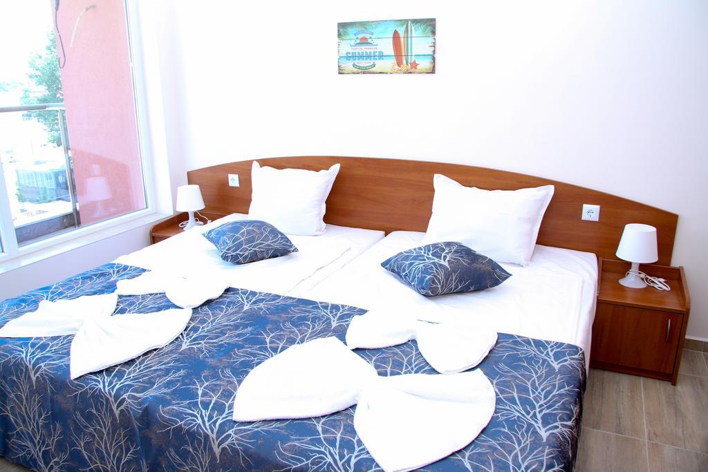 Capuccino Guest Apartments - Free Parking And Wi-Fi Sunny Beach Exterior photo